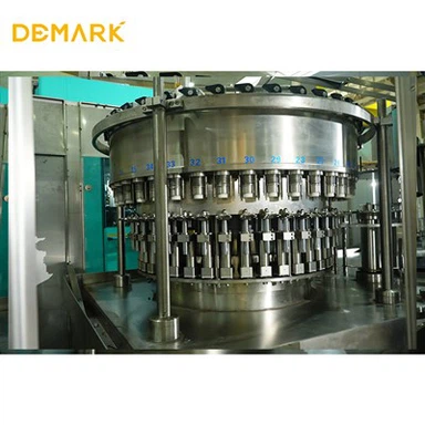 Vollautomatische Kunststoff-Heißflüssigkeitsfüllmaschine